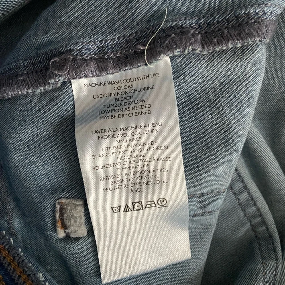 We The Free In My Feelings Cropped Slim Flare Light Wash Jeans Women's Size M - Picture 8 of 8